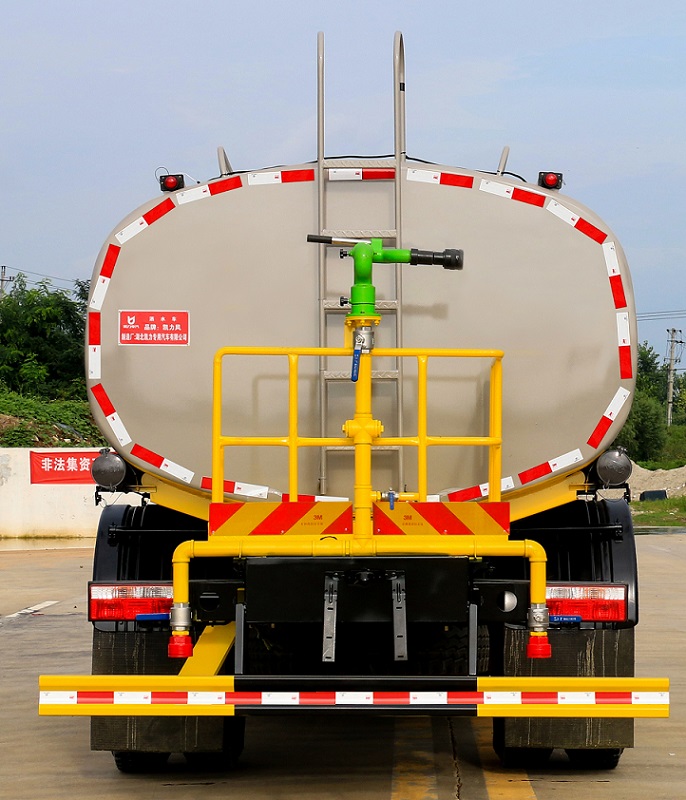 KLF5180GSSEQ6型灑水車