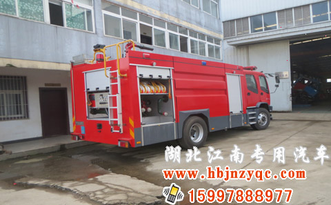 五十鈴7噸水罐消防車